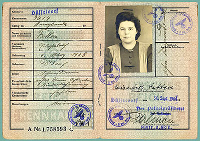 Kennkarte: A German ID book issued in Dusseldorf on 30 September 1944, with Suetterlin handwriting. 